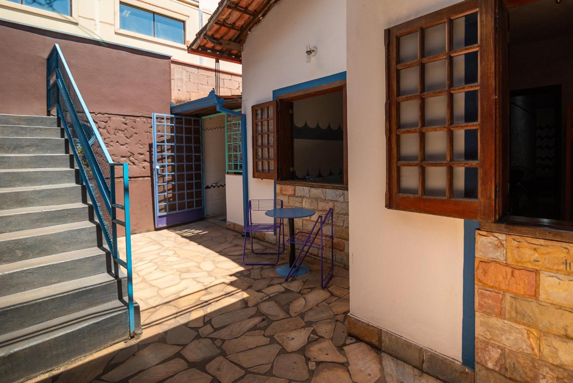 Hostel Lares Brumadinho Exteriör bild